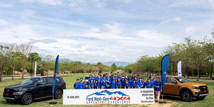 ฟอร์ดชวนลูกค้าฟอร์ด เอเวอเรสต์ เรียนเทคนิคขับขี่ ให้พร้อมออกไปผจญภัยทุกรูปแบบ