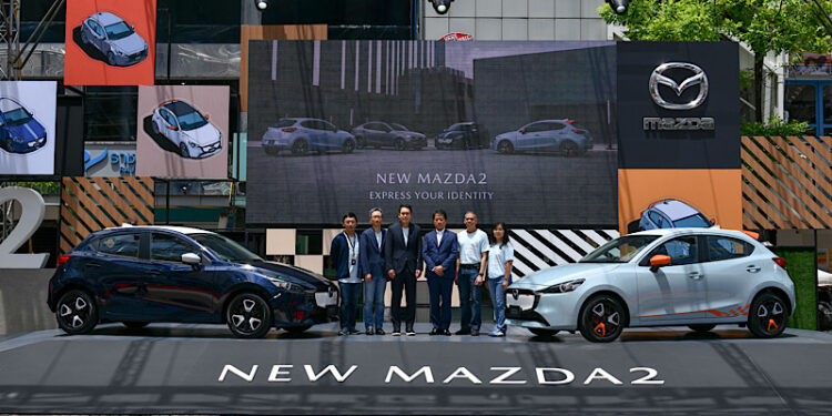 มาสด้าเปิดตัว NEW MAZDA2 แรงสนั่นลั่นสยามสแควร์