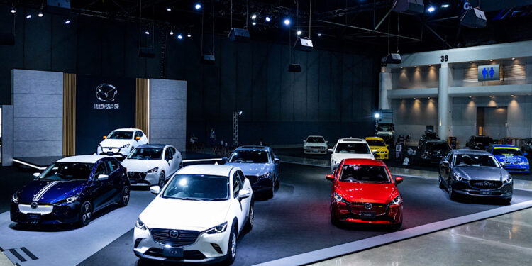 มาสด้าส่ง New Mazda2 นำทัพลุยงาน แบงค็อก ออโต ซาลอน พร้อมรุ่นพิเศษ Rookie Drive และ Clap Pop เอาใจคนชอบแต่งรถ