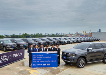 ฟอร์ดส่งมอบฟอร์ด เอเวอเรสต์ เจเนอเรชันใหม่ 20 คัน ให้เวิลด์คลาส เรนท์ อะ คาร์ ใช้เป็นรถเช่าสนามบิน