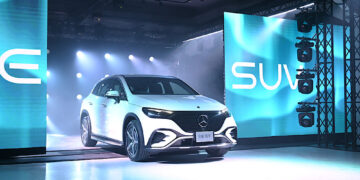 เมอร์เซเดส-เบนซ์ ขยายไลน์อัพ EQE SUV ครบ 3 รุ่น รองรับกลุ่มลูกค้าอีวีที่เติบโตอย่างต่อเนื่อง พร้อมเผยไฮไลท์สุดพิเศษแบบจัดเต็มในงาน Mercedes-Benz StarFest 2023