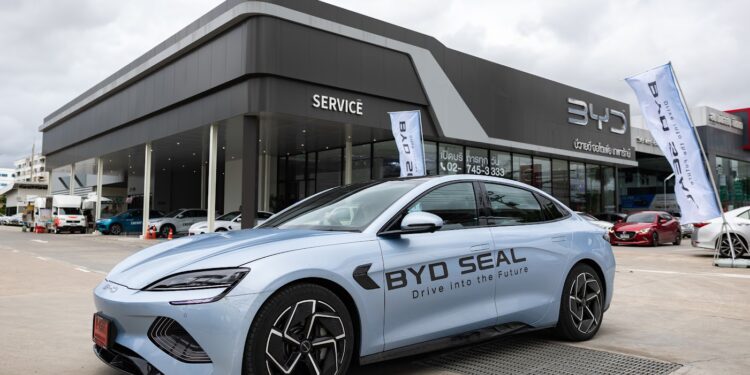 BKK Group ขยายธุรกิจ BYD BKK เปิดโชว์รูม บีวายดี บีเคเค ต่อเนื่อง 3 โชว์รูม 3 มุมเมือง