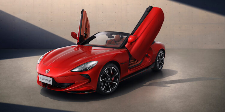 เอ็มจี จัด พรีเมียม อีวี สองรุ่นเตรียมโชว์ที่ งาน Motor Expo ครั้งที่ 40 กับ โรดสเตอร์ MG CYBERSTER และ คูเป้เอสยูวีสุดหรู IM LS6