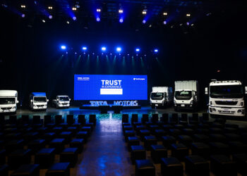 ทาทา มอเตอร์ส เปิดตัวรถบรรทุกเพื่อการพาณิชย์ ยุคใหม่ 4 รุ่น  รองรับการใช้งานครบทุกเซกเมนต์ในตลาดเมืองไทย พร้อมบริการครบวงจร