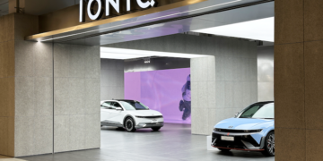 ฮุนได เปิดตัวศูนย์นวัตกรรม IONIQ Lab แห่งแรกในไทย เดินหน้าสู่อนาคตด้วยนวัตกรรมยานยนต์ไฟฟ้าบนความยั่งยืน