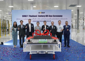 สโฟวล์ท เฉลิมฉลองชุดแบตเตอรี่แรกจากสายการผลิตจากโรงงานในประเทศไทย