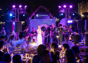 ลูกค้าปลื้ม เอ็มจี ชวนล่องเจ้าพระยาแบบเอ็กซ์คลูซีฟ และเตรียมเปิด MG LIVE ให้แฟนๆ กดช้อปสินค้าแบบมาราธอน