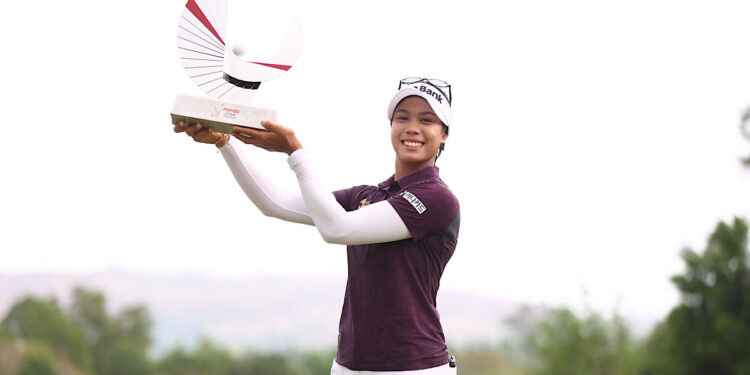 แพตตี้-ปภังกร ฝันเป็นจริง คว้าแชมป์ “ฮอนด้า แอลพีจีเอ ไทยแลนด์ 2024” สร้างความสุขให้แฟนกอล์ฟชาวไทย