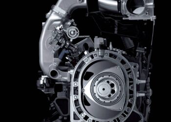 “เครื่องยนต์โรตารี่” สัญลักษณ์แห่งการไม่ย่อท้อต่ออุปสรรคของมาสด้าที่อยู่เหนือกาลเวลา ตำนานที่ยังมีลมหายใจ