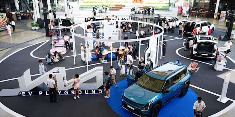 “เกีย เซลส์ (ประเทศไทย)” จัดงาน “Kia EV Playground” สนามเด็กเล่นแห่งแรกที่เกียชวนเด็กๆ มาเรียนรู้เกี่ยวกับพลังงานสะอาด พร้อมสัมผัส The Kia EV5 และ The Kia EV9 ตั้งแต่วันนี้ ถึงวันที่ 12พฤษภาคม 2567 ที่เมกาบางนา