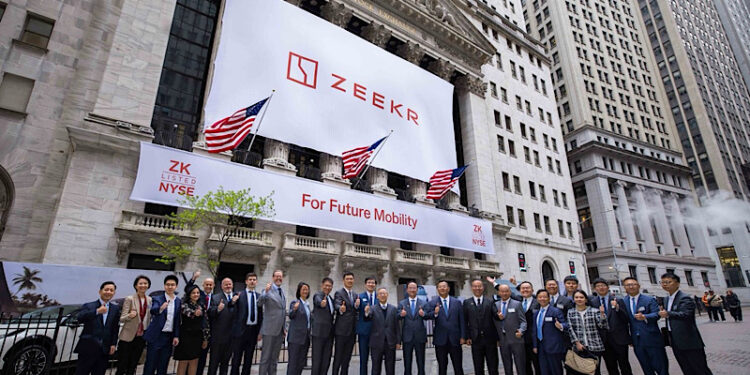 ZEEKR พร้อมขับเคลื่อนตลาดรถไฟฟ้าในประเทศไทย ขานรับความสำเร็จเปิดตัว IPO ในตลาดหลักทรัพย์นิวยอร์ก