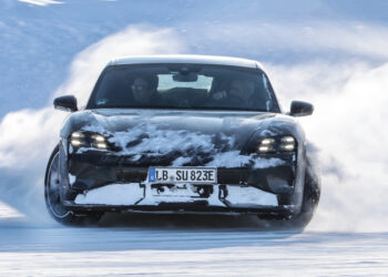 การทดสอบขั้นสุดท้ายสำหรับปอร์เช่ ไทคานน์ (Porsche Taycan) รุ่นใหม่