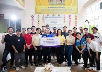 SUZUKI CARRY “รถส่งความสุข” เดินหน้าจัดกิจกรรมเพื่อสังคมต่อเนื่องเป็นปีที่ 3 ยกขบวน Suzuki Carry Barber Truck ส่งความสุขแก่ผู้สูงอายุ พร้อมตอกย้ำภาพลักษณ์ รถคู่คิดธุรกิจ SME