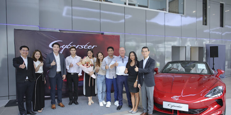 เอ็มจี เริ่มส่งมอบ NEW MG CYBERSTER ให้กับลูกค้า พร้อมการรับประกันแบตเตอรี่ ชุดมอเตอร์ ตลอดอายุการใช้งาน
