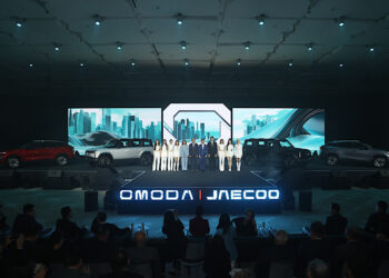 โอโมดา แอนด์ เจคู ประเทศไทย เปิดราคา OMODA C5 EV อย่างเป็นทางการ เริ่มต้นที่ 899,000 บาท เปิดจองแล้ววันนี้ เตรียมส่งมอบคันแรกไตรมาส 3