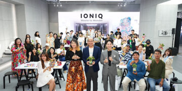 ฮุนได มุ่งสร้างเส้นทางแห่งความยั่งยืน คอลแลบ“WISHULADA” ครีเอตผลงานอาร์ตตอกย้ำ “ขยะไม่เคยไร้ค่า” พร้อมจัด IONIQ Talk  “IONIQ Waste to Wonder” ร่วมกับสถาบันสิ่งแวดล้อมไทย ณ IONIQ Lab