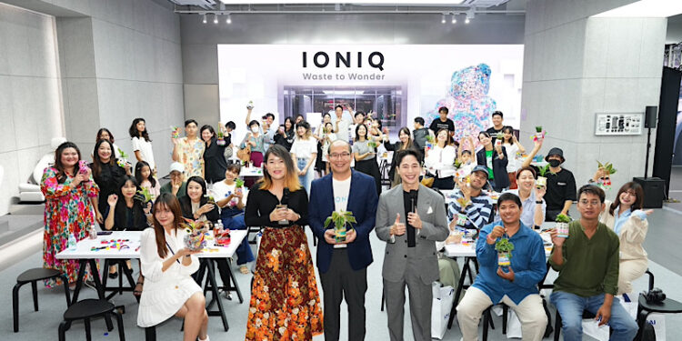 ฮุนได มุ่งสร้างเส้นทางแห่งความยั่งยืน คอลแลบ“WISHULADA” ครีเอตผลงานอาร์ตตอกย้ำ “ขยะไม่เคยไร้ค่า” พร้อมจัด IONIQ Talk “IONIQ Waste to Wonder” ร่วมกับสถาบันสิ่งแวดล้อมไทย ณ IONIQ Lab