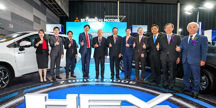 มิตซูบิชิ มอเตอร์ส ประเทศไทย จัดแสดงมิตซูบิชิ เอ็กซ์แพนเดอร์ เอชอีวี และ มิตซูบิชิ เอ็กซ์แพนเดอร์ ครอส เอชอีวี ณ งานแสดงพลังงานและเทคโนโลยีที่ยั่งยืน (SETA2024)
