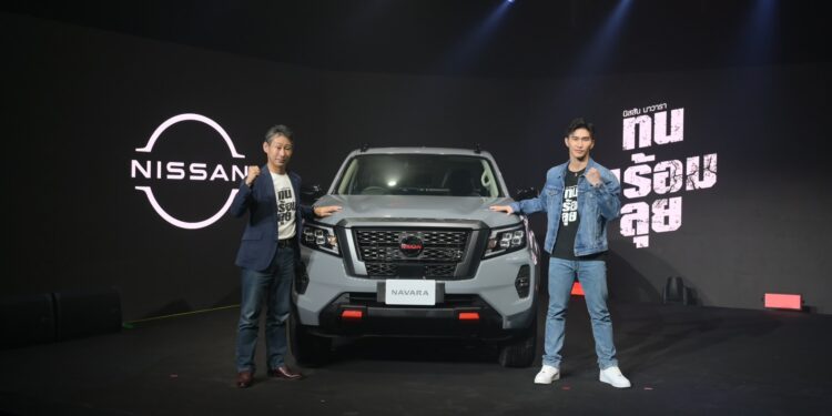 นิสสัน นาวารา เติมสีสันด้วยภายในดีไซน์ใหม่ พรีเมียม สปอร์ตมากขึ้น