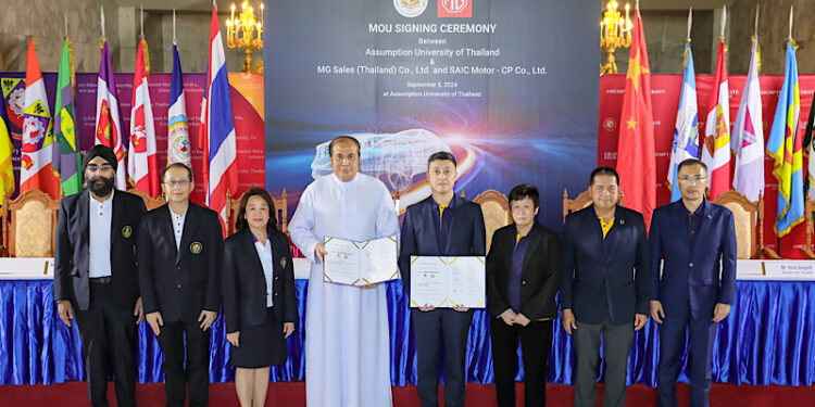 เอ็มจี ร่วมหนุน ABAC เสริมศักยภาพบุคลากร และนักศึกษา ให้พร้อมขับเคลื่อนอุตสาหกรรมยานยนต์ยุคใหม่   