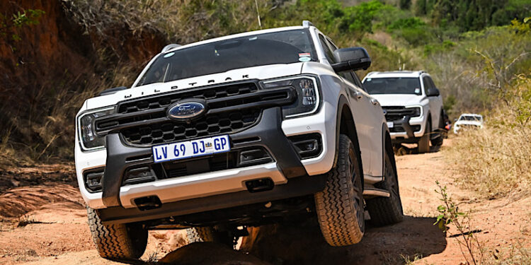 ฟอร์ดแชร์เคล็ดลับการขับขี่แบบออฟโรด