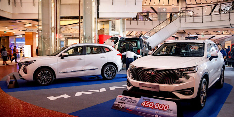 เกรท วอลล์ มอเตอร์ ขนทัพรถยนต์พลังงานใหม่บุกเซ็นทรัลเวิร์ลด์ให้ชาว Urbanista สัมผัสยนตรกรรมสุดอัจฉริยะ ภายใต้แคมเปญ “The GREAT DEAL ลดแรง แซงทุกดีล”