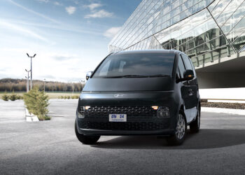 ให้การเดินทางไปพร้อมกันทั้งครอบครัว ง่ายขึ้นกับฮุนได สตาร์เรีย อีลิท รุ่นใหม่ ด้วยราคาที่น่าครอบครองกว่าเคย