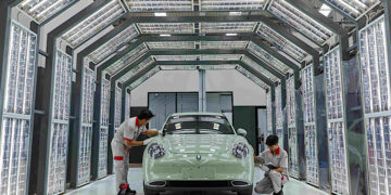 เกรท วอลล์ มอเตอร์ เปิดตัวบริการมาตรฐานใหม่ “GWM Certified Body and Paint” รวม 6 แห่ง ส่งมอบงานซ่อมตัวถังและสีรถยนต์คุณภาพสูง ซ่อมได้ทันทีในความเสียหาย25,000 บาทโดยไม่ต้องรอประกันอนุมัติ*