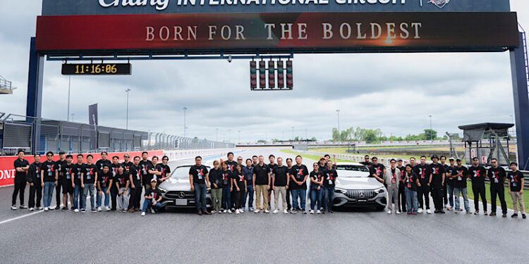 กลับมาอีกครั้งกับ Mercedes-Benz Driving Events 2024 พบกับสุดยอดยนตรกรรมกว่า 24 รุ่น จากเมอร์เซเดส-เบนซ์ ที่พร้อมทะยานบนพื้นแทร็คระดับโลก