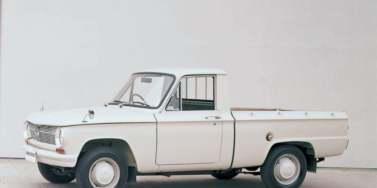 ย้อนตำนานต้นกำเนิดปิกอัพมาสด้าในประเทศไทยกว่า 74 ปี ยังคงสรรสร้างยนตรกรรมที่มีเอกลักษณ์เฉพาะไม่เหมือนใคร