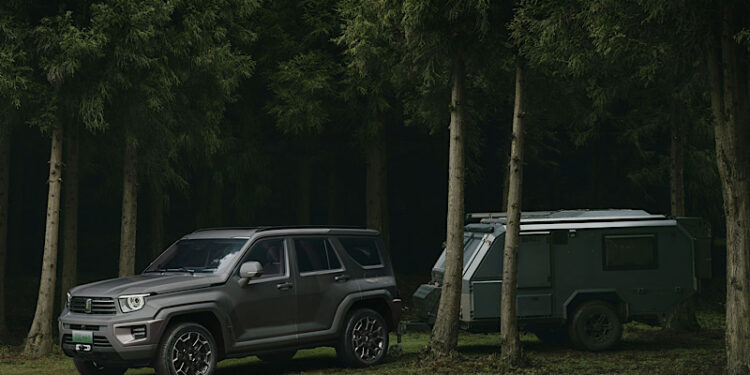 เผยโฉมครั้งแรกในไทย “GWM TANK 700 Hi4-T” รถยนต์เอสยูวีออฟโรดรุ่นเรือธง สมรรถนะสูงสุดจาก เกรท วอลล์ มอเตอร์ ในงาน Motor Expo ครั้งที่ 41