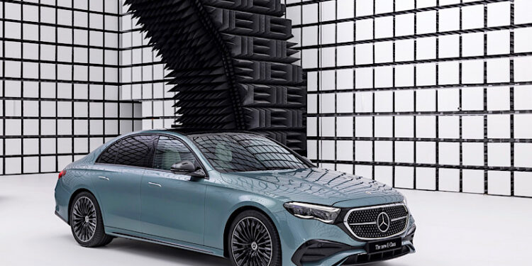 The new E-Class จากเมอร์เซเดส-เบนซ์ คว้ารางวัล “Best Performer” โดย Euro NCAP ขึ้นแท่นรถยนต์ที่มีความปลอดภัยสูงที่สุดประจำปี 2024