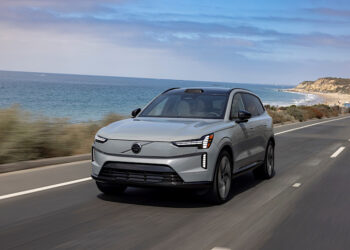 วอลโว่ คาร์ ประเทศไทย เดินหน้าสานต่อความมุ่งมั่นการเป็นบริษัทผู้นำยานยนต์ไฟฟ้าระดับพรีเมียม ประกาศความสำเร็จสัดส่วนยอดจำหน่ายรถไฟฟ้าสูงสุดเป็นประวัติการณ์