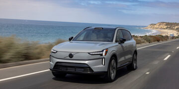 วอลโว่ คาร์ ประเทศไทย เดินหน้าสานต่อความมุ่งมั่นการเป็นบริษัทผู้นำยานยนต์ไฟฟ้าระดับพรีเมียม ประกาศความสำเร็จสัดส่วนยอดจำหน่ายรถไฟฟ้าสูงสุดเป็นประวัติการณ์