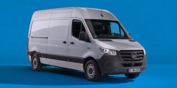 Mercedes-Benz Sprinter ฉลองครบรอบ 30 ปีแห่งความสำเร็จ พร้อมข้อเสนอสุดพิเศษสำหรับแฟน ๆ ทั่วโลก