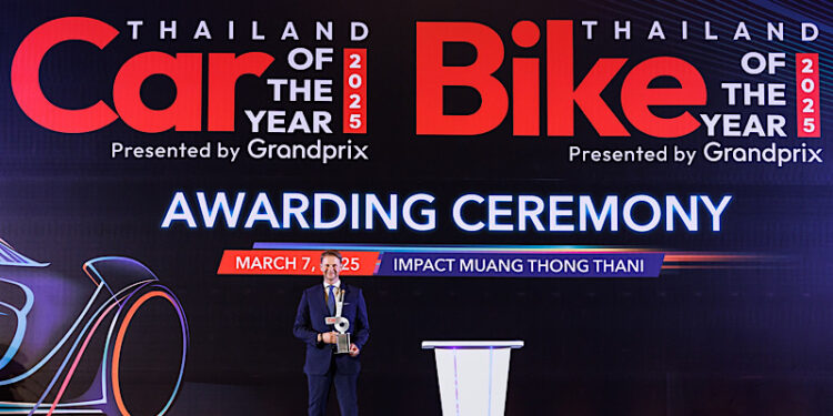 ปอร์เช่ ประเทศไทย คว้าสองรางวัลอันทรงเกียรติจากงาน Car of the Year 2025