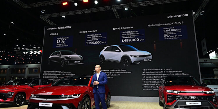 ฮุนไดปล่อยดีลแรงแห่งปี “HYUNDAI SPARK OFFER” กับส่วนลดสูงสุด 330,000 บาทหรือผ่อน 0% นาน 84 เดือน ในงาน BANGKOK INTERNATIONAL MOTOR SHOW 2025