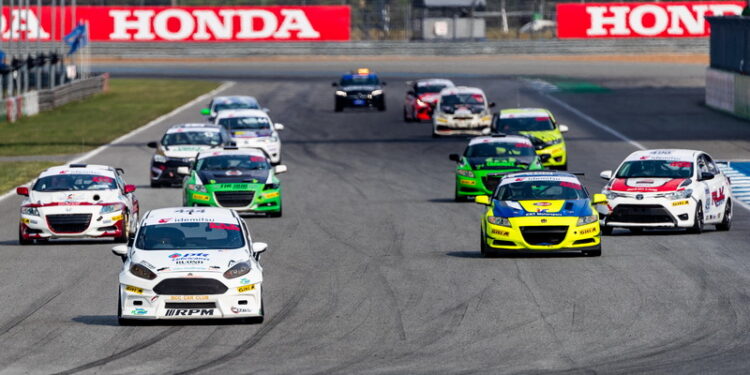 IDEMITSU SUPER TURBO THAILAND 2025 เปิดฉากสุดมันส์ “เตชิษฐ์-อณิวัฏ” แบ่งชัยรุ่นใหญ่