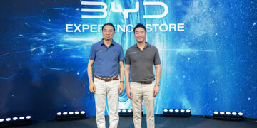 เรเว่จัดเปิดศูนย์ BYD Experience Store แห่งแรกในไทย ใจกลางกรุงเทพฯ พร้อมมอบประสบการณ์รูปแบบใหม่ ของการเรียนรู้นวัตกรรมยานยนต์