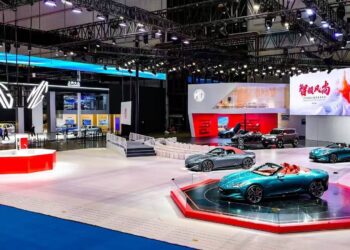 เอ็มจี สร้างปรากฏการณ์ครั้งสำคัญ เปิดตัว MG Cyber Family 3 รุ่นเด่น  พร้อมเผยโฉม Smart Cabin ร่วมกับ OPPO ที่งาน Shanghai Auto Show 2025