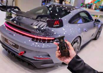 เอเอเอสฯ ผสานศิลปะแห่งยนตรกรรมกับมนต์เสน่ห์ของกลิ่นหอมจาก “ทอม ฟอร์ด” จัดเวิร์กชอปสุดเอ็กซ์คลูซีฟสำหรับครอบครัวเอเอเอสฯ ณ เอเอเอส-เฮาส์ เอ็มสเฟียร์