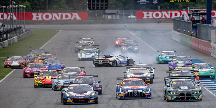 ปิดฉากประทับใจ! GT World Challenge Asia2025 สนามประเทศไทย ชูเสน่ห์อีสานใต้ “กันตรึมซิ่ง” สู่ซีรีส์ดวลความเร็วสุดลักชัวรีของโลก