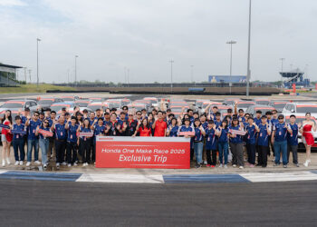 ฮอนด้าปลุกความมันส์ ! นำทัพลูกค้าสายสปอร์ตสัมผัสประสบการณ์สุดเอ็กซ์คลูซีฟ “Honda One Make Race 2025 Exclusive Trip” ลงสนามจริงระดับโลก พร้อมเรียนรู้ทักษะการขับขี่จากมืออาชีพ ณ สนามช้าง อินเตอร์เนชั่นแนล เซอร์กิต จ.บุรีรัมย์
