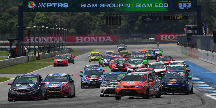 PT Maxnitron Racing Series 2025 เปิดฉากสุดยิ่งใหญ่ ดึงดูดนักแข่งไทยและต่างชาติคับคั่ง