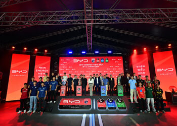 บีวายดี ประเทศไทย และ เรเว่ ประกาศเป็นผู้สนับสนุนหลักอย่างเป็นทางการของฟุตบอลทีมชาติไทย และ การแข่งขันไทยลีก