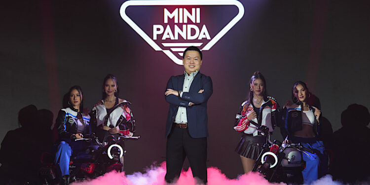 CYCLONE รุกต่อ! ลุยตลาดมอเตอร์ไซค์ไทย เปิดตัว MINI PANDA เครื่องยนต์ 150 ซีซี ผนึกกำลังผลิตแบตเตอรี่ในประเทศ ดันยอดขายทุกแบรนด์แตะ 6,000 คันในปี 2568