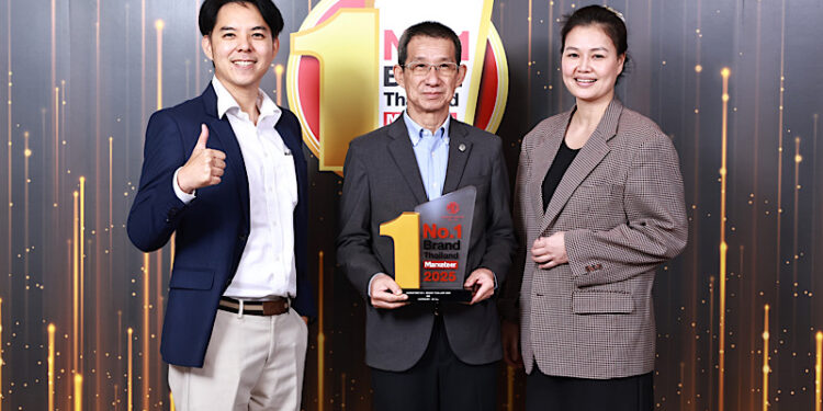เอ็มจี คว้ารางวัลอีวีขวัญใจคนไทย Marketeer No.1 Brand Thailand 4 ปีซ้อน ยืนหยัดการเป็นยานยนต์ไฟฟ้าที่ผู้บริโภคเชื่อมั่น