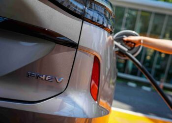 ทำไม PHEV ถึงกลายเป็นตัวเลือกที่น่าสนใจสำหรับผู้ใช้ยุคใหม่ในประเทศไทย