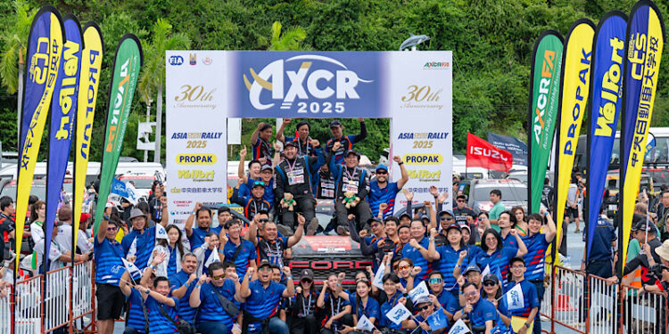 ฟอร์ด เรนเจอร์ แร็พเตอร์ ทะยานคว้าแชมป์เอเชีย ครอส คันทรี่ แรลลี่ 2025 รุ่นโปรดักชัน พิสูจน์ความแกร่งจริงทุกคัน ดุดันทุกสถานการณ์