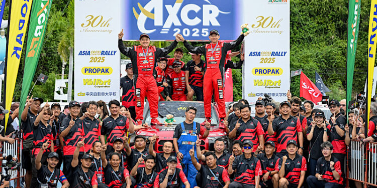 ชยพล โยธา คว้าแชมป์ประเภทโอเวอร์ออล และนำทีมมิตซูบิชิ แรลลี่อาร์ต คว้าแชมป์ประเภททีม ในการแข่งขันเอเชีย ครอสคันทรี แรลลี่ 2025